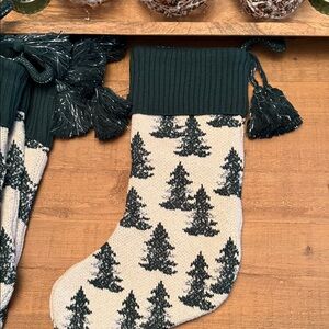 Nicole Miller Green and Cream Christmas Stockings, 7 stockings